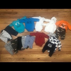 Lot of newborn boys clothes